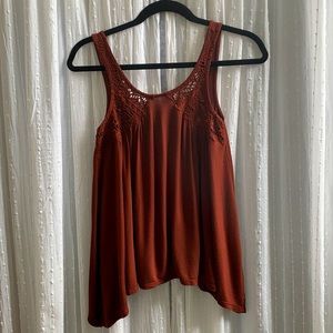 American Eagle Swing Top in Rust XXS
